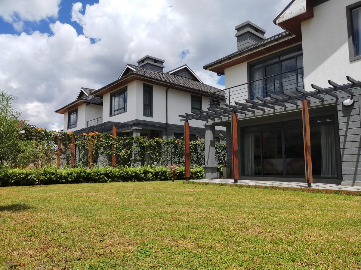 4 Bed Villa with Swimming Pool in Karura - 1