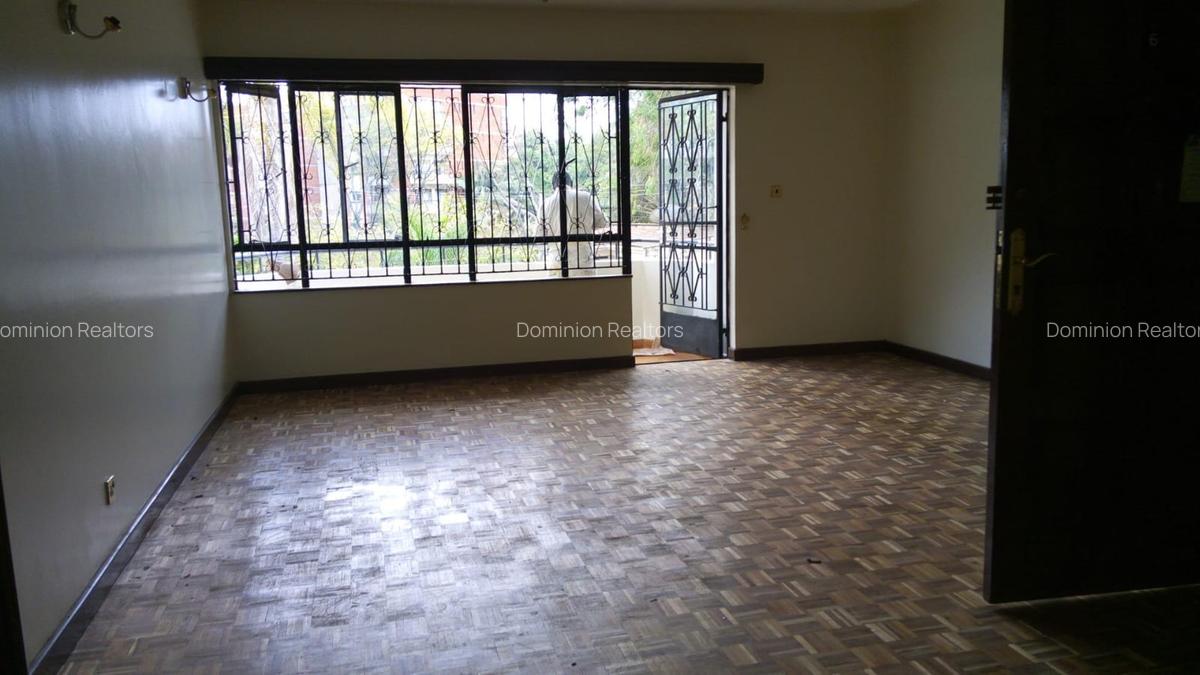 3 Bed Apartment with En Suite in Westlands Area - 19
