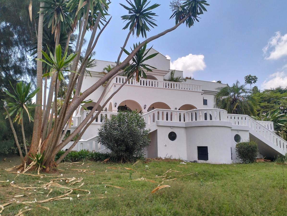 5 Bed House with En Suite in Nyari - 18