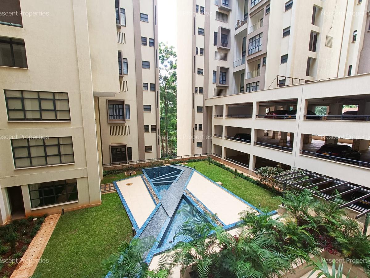 4 Bed Apartment with En Suite in Riverside - 1