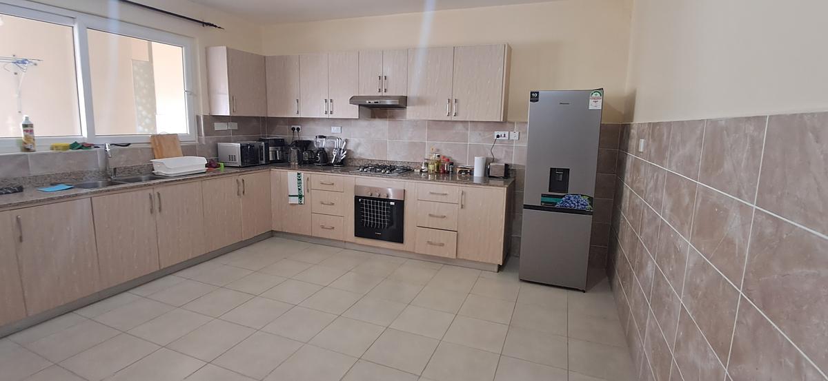 Furnished 3 Bed Apartment with En Suite at Rhapta Rd - 4