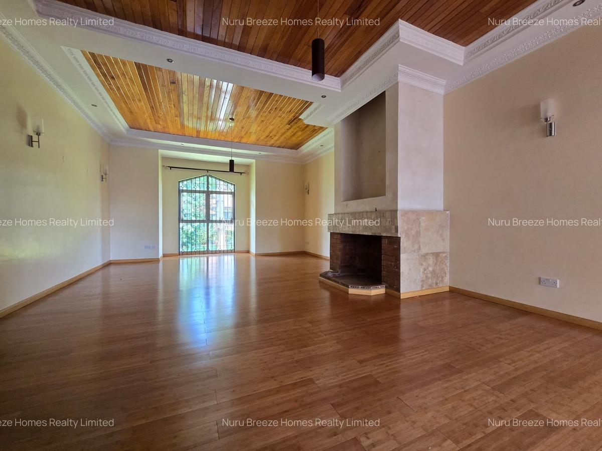 4 Bed House with En Suite in Runda - 4