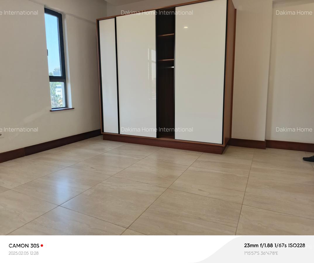 3 Bed Apartment with Staff Quarters in Rhapta Road - 16