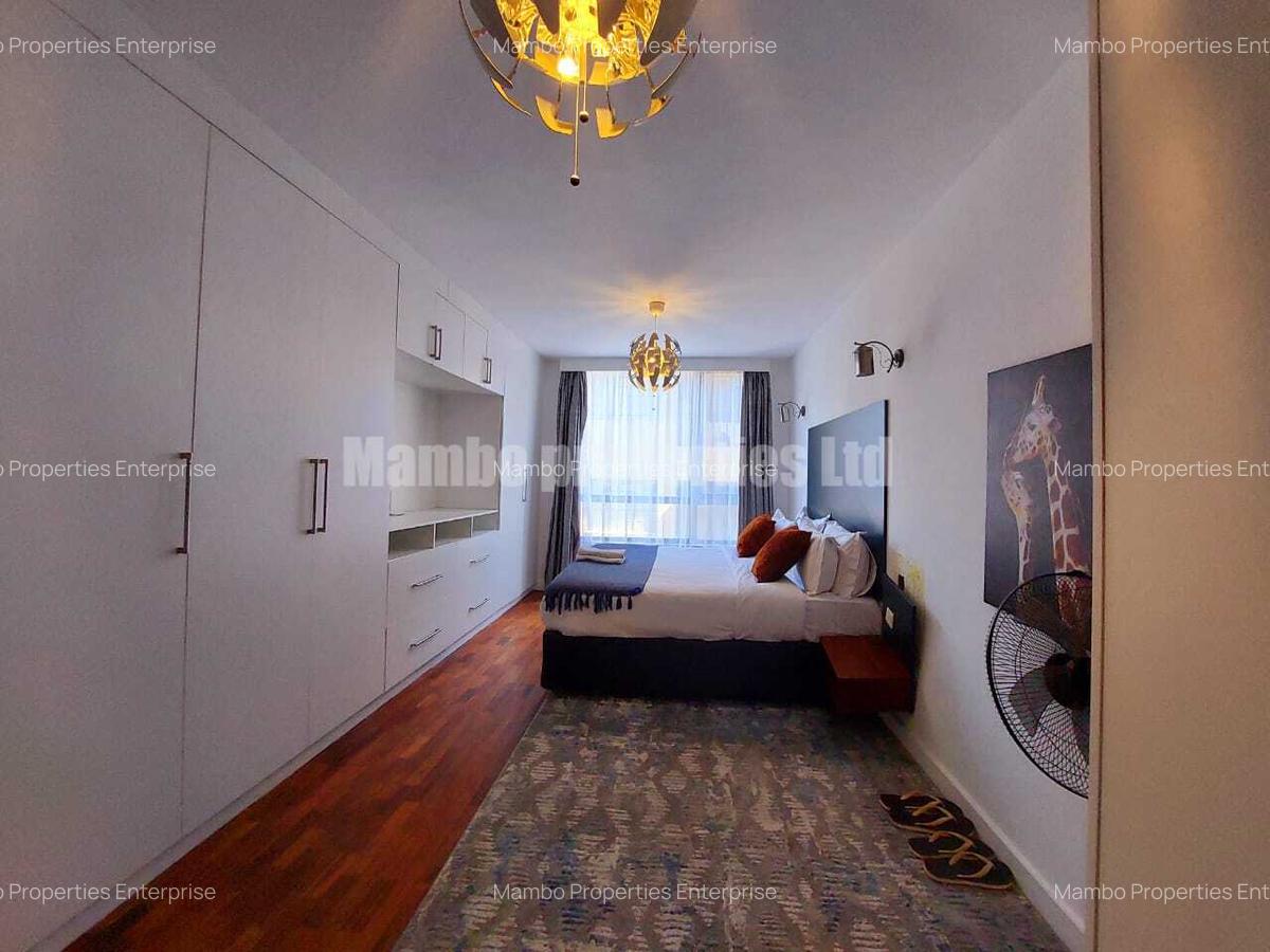 Serviced 2 Bed Apartment with En Suite at Kitale Lane - 8