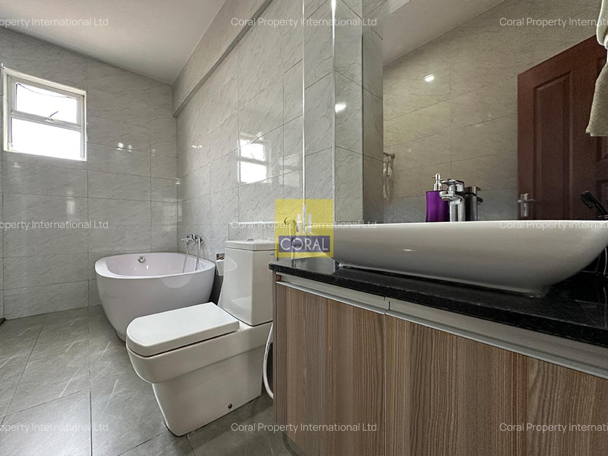 3 Bed Apartment in Parklands - 14