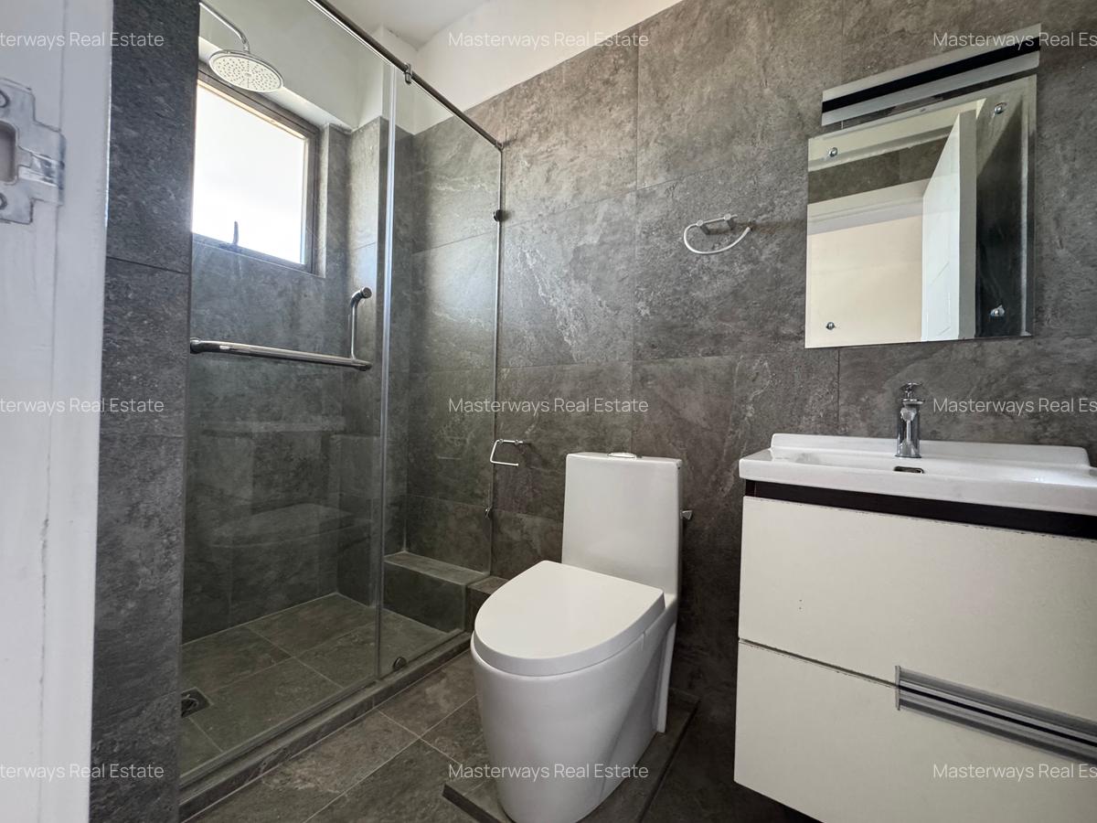 4 Bed Apartment with En Suite in Lavington - 10