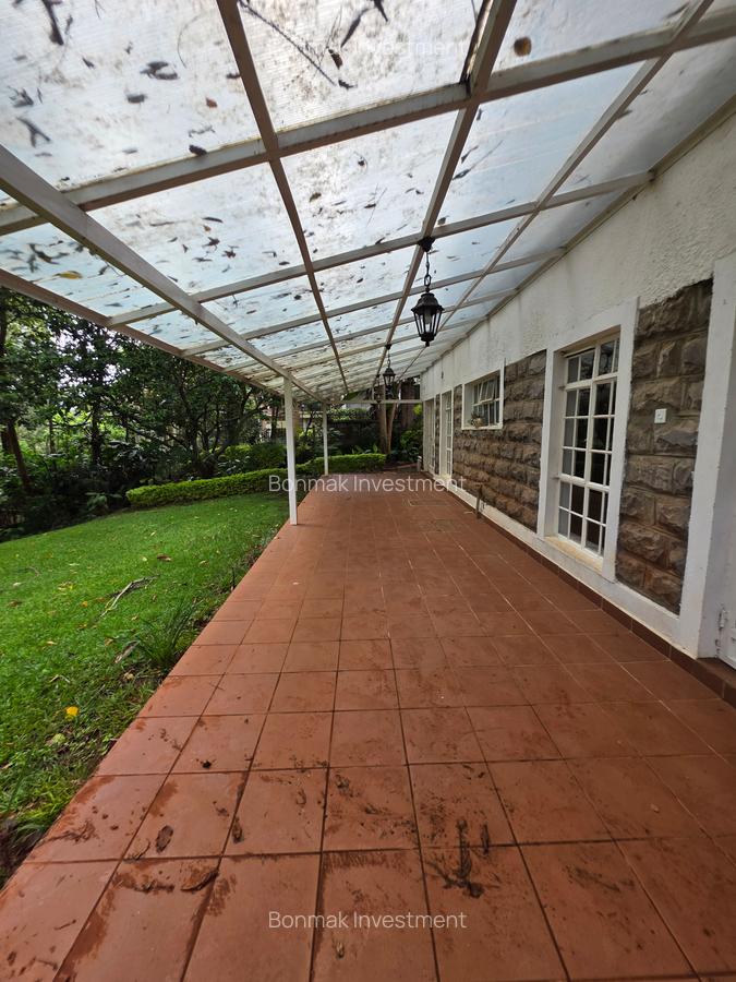4 Bed House with En Suite at Lavington Green - 4