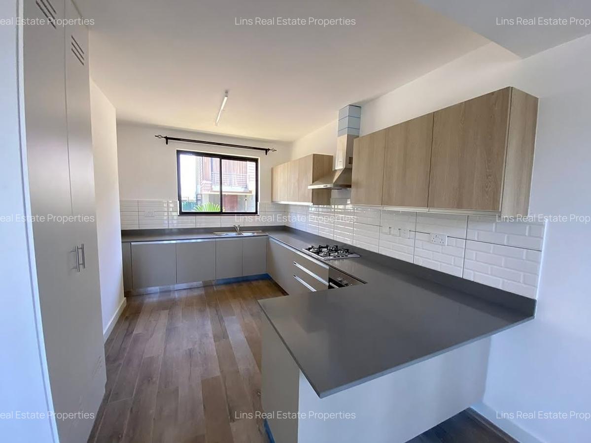 4 Bed Townhouse with En Suite in Loresho - 6