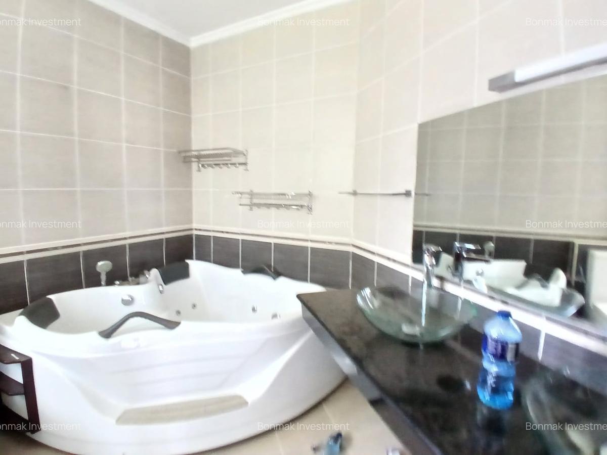 5 Bed Townhouse with En Suite at Lavington Green - 9