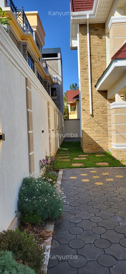 4 Bed Townhouse with En Suite at Membley - Eastern Bypass - 18