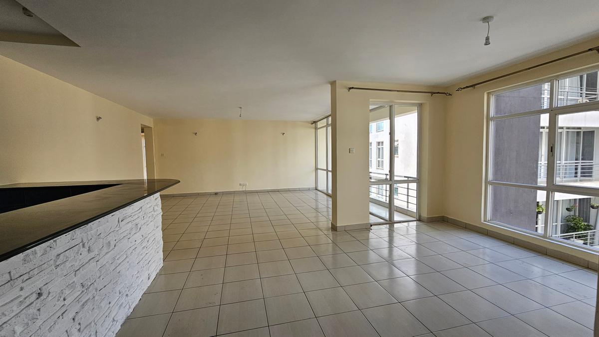 3 Bed Apartment with En Suite in Lavington - 3