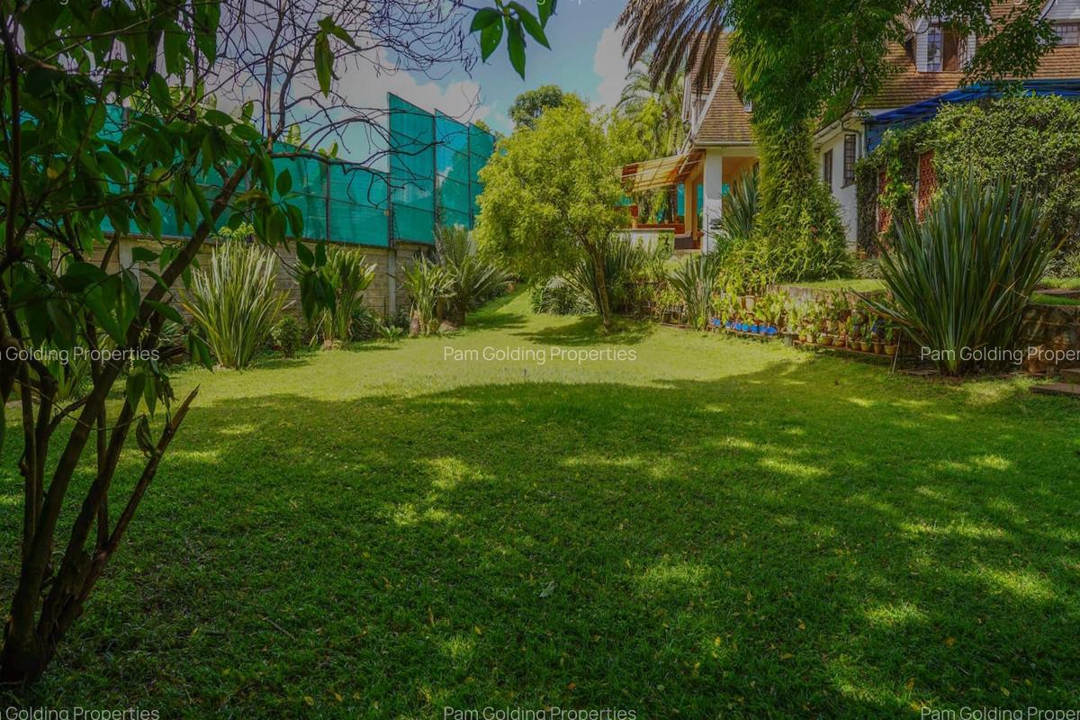 7 Bed House in Runda - 8