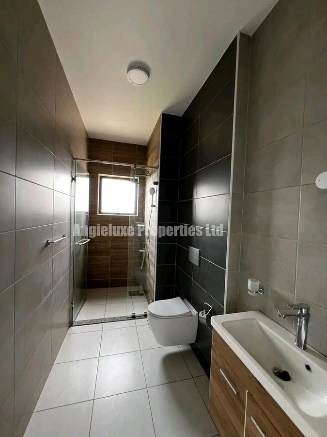 2 Bed Apartment with En Suite at Valley Acarde - 11