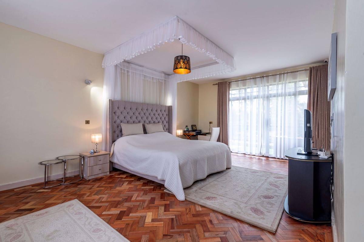 4 Bed House with En Suite at Karen - 7