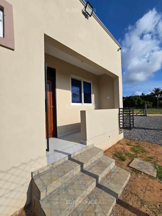 3 Bed House with Swimming Pool at Tezo - 9
