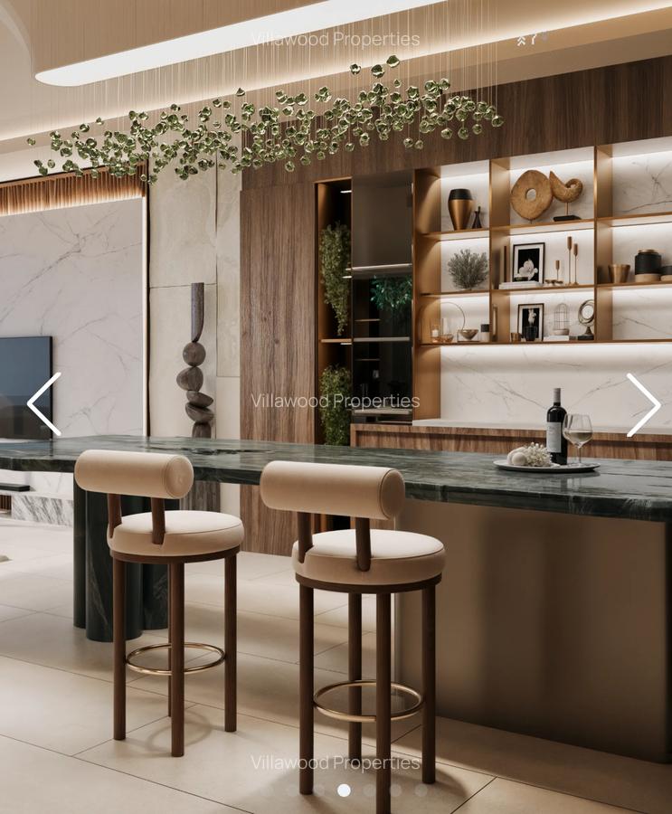 5 Bed Apartment with En Suite in Brookside - 7