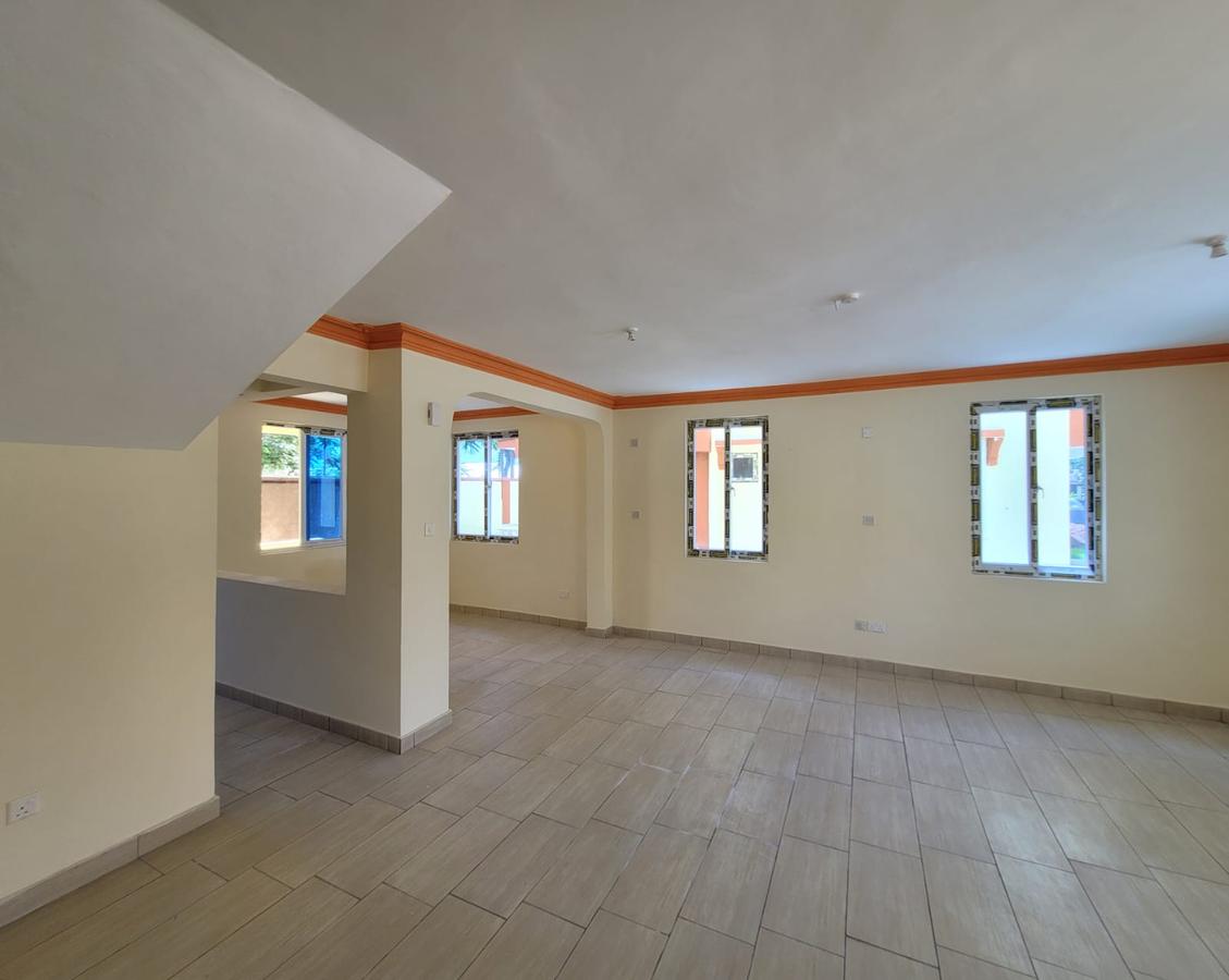 3 Bed Townhouse with En Suite in Mtwapa - 5