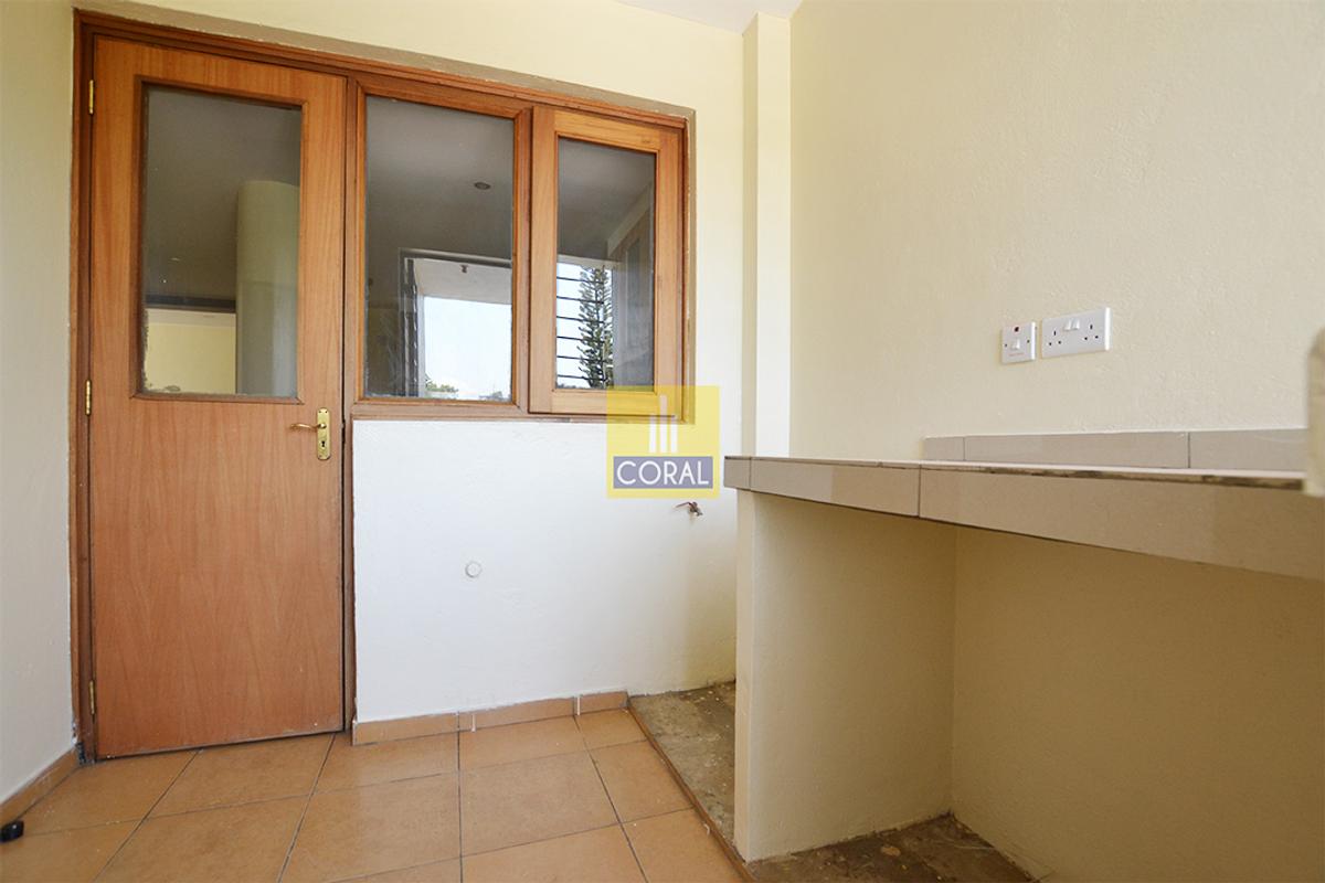 2 Bed Apartment in Kileleshwa - 13