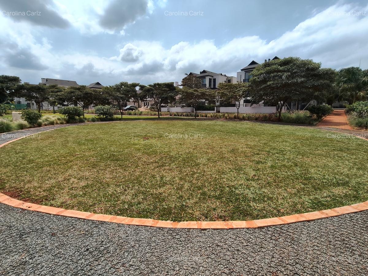 4 Bed Townhouse with En Suite at Runda - 20