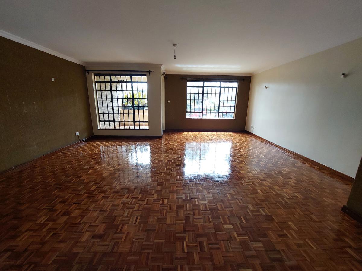 3 Bed Apartment with En Suite at Kingara Road - 10