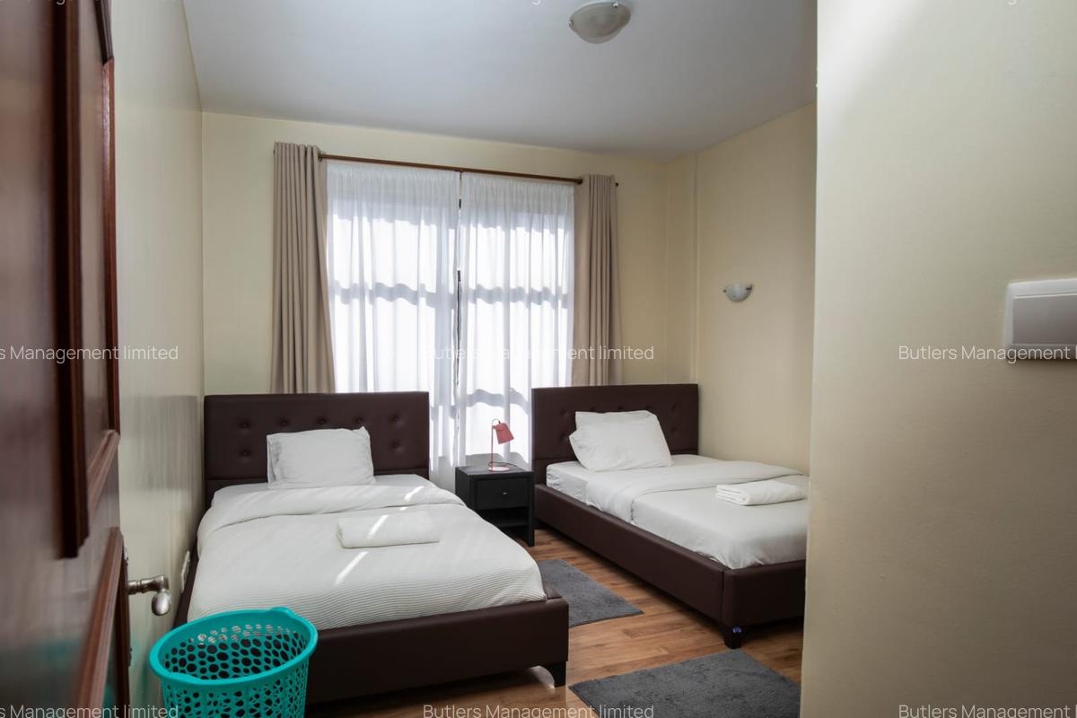 Serviced 2 Bed Apartment with En Suite in Westlands Area - 12