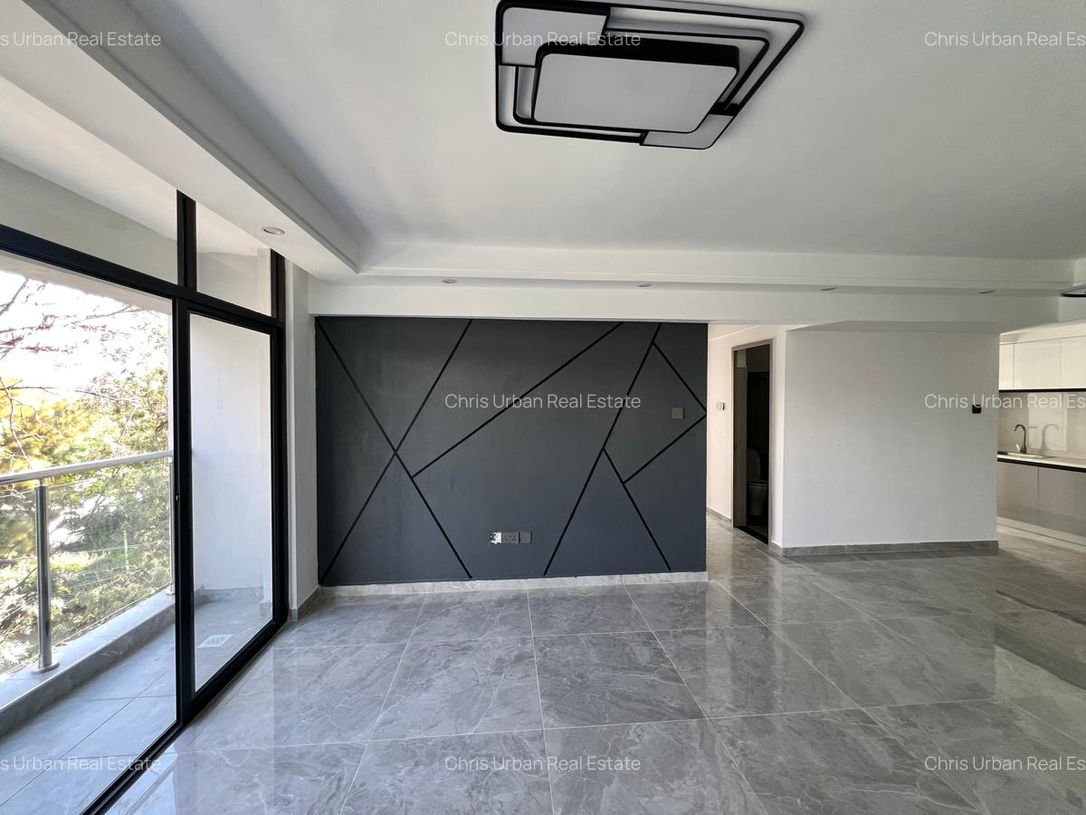 2 Bed Apartment with En Suite at Kindaruma Road - 2