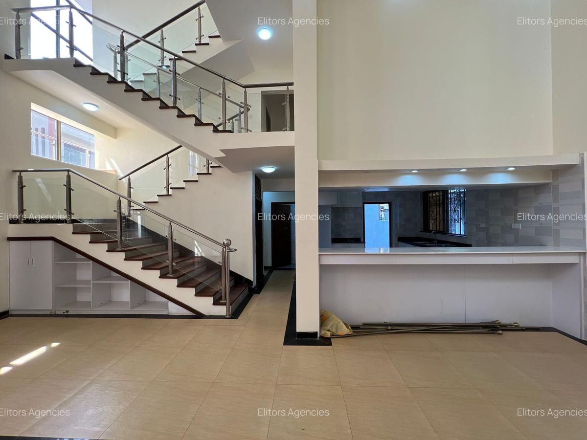 5 Bed Villa with En Suite at Chalbi Drive - 1