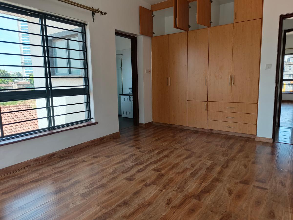 2 Bed Apartment with En Suite in Rhapta Road - 8