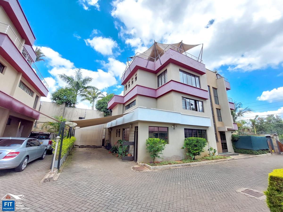 5 Bed Townhouse with En Suite at Nairobi - 2