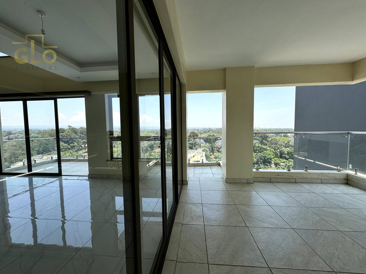 4 Bed Apartment with En Suite in General Mathenge - 3