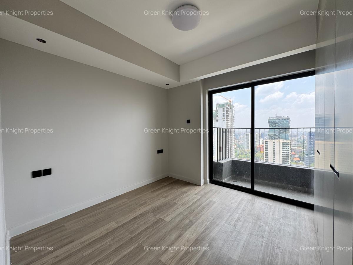 Serviced 2 Bed Apartment with En Suite in Upper Hill - 2