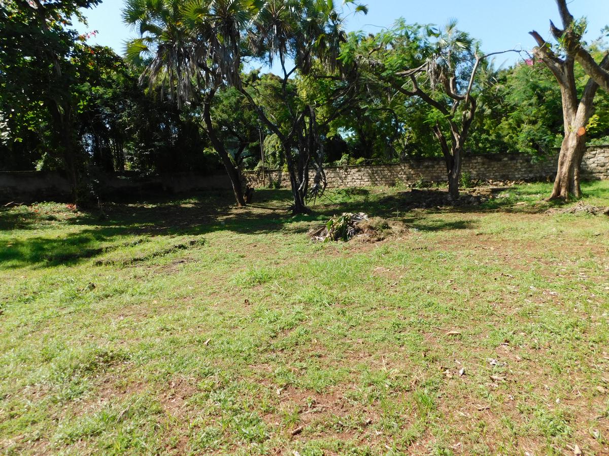 Land at Nyali - 1