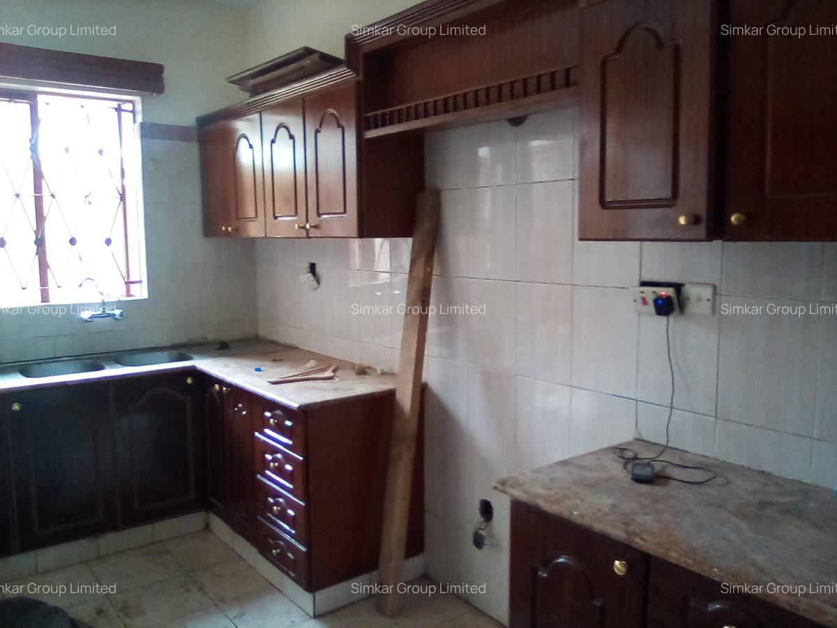 4 Bed Townhouse with En Suite at Off Waiyaki Way - 5