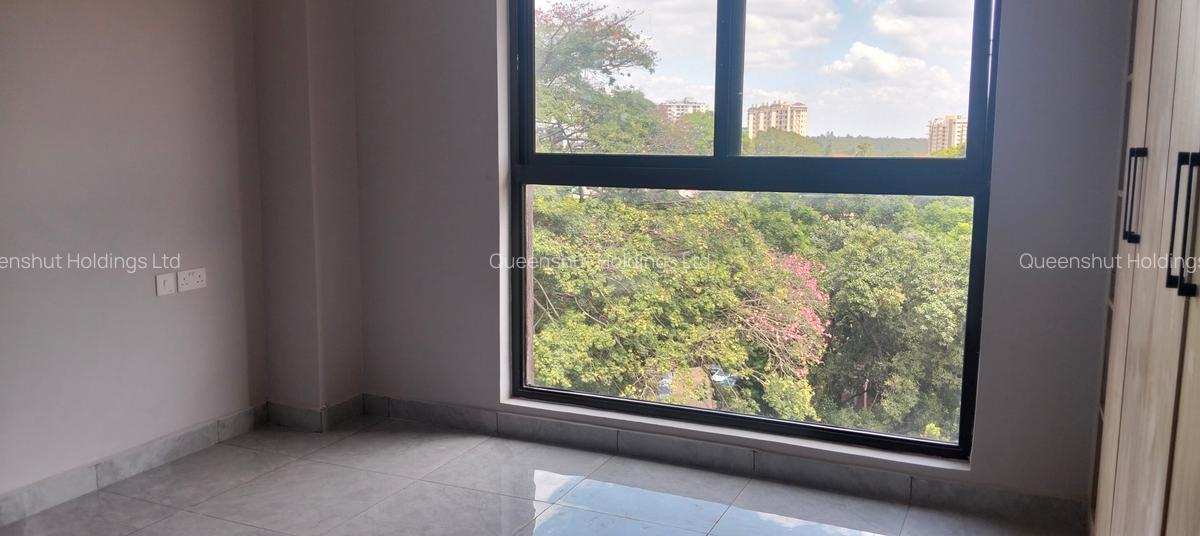 2 Bed Apartment with En Suite in Westlands Area - 3