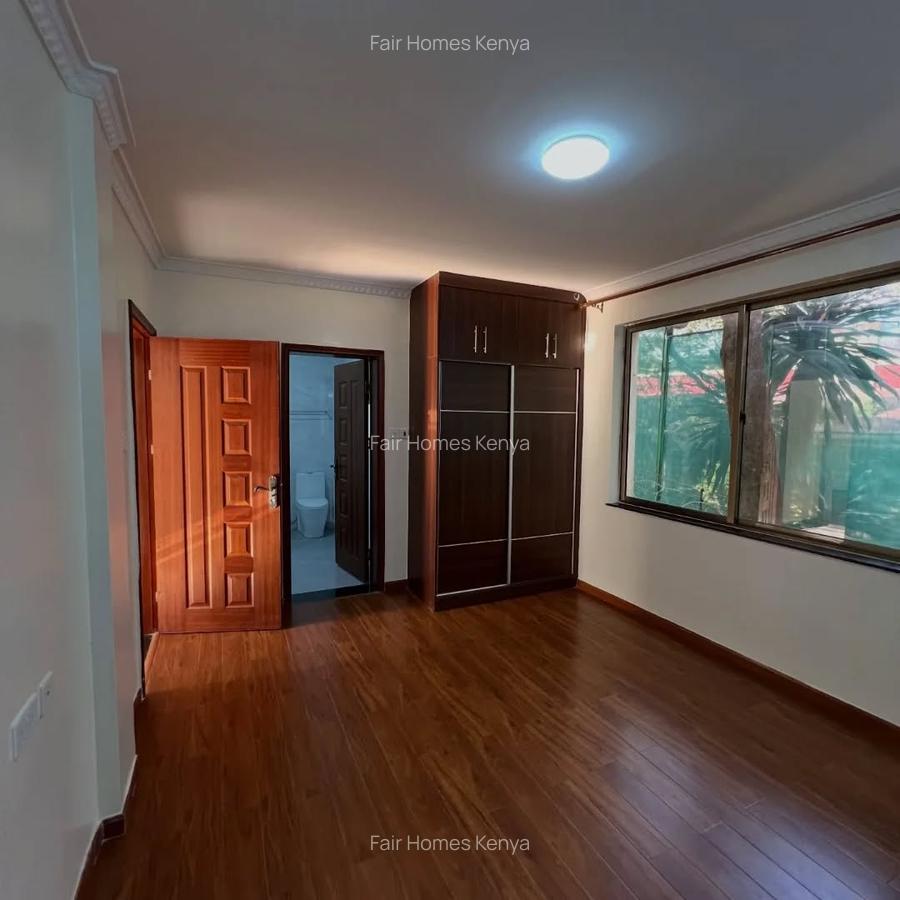 5 Bed Townhouse with En Suite at Chalbi Drive - 2