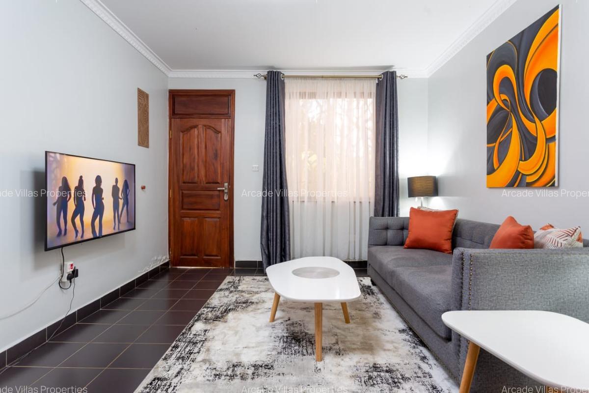 Serviced 1 Bed Apartment with En Suite in Riverside - 15