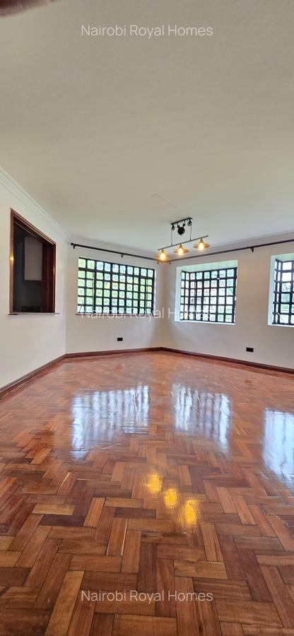 4 Bed Townhouse with En Suite at Lavington Off Mutjhangari Dri Ve - 14