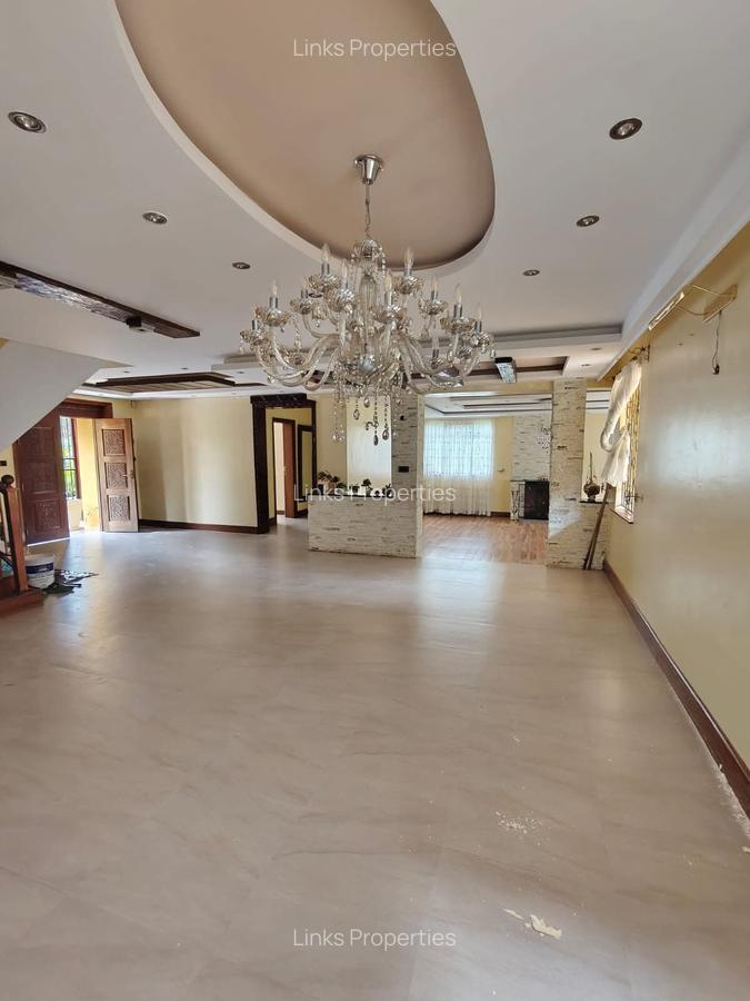 4 Bed Townhouse with En Suite at Karen - 4