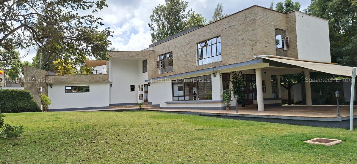 4 Bed House with En Suite in Runda - 2