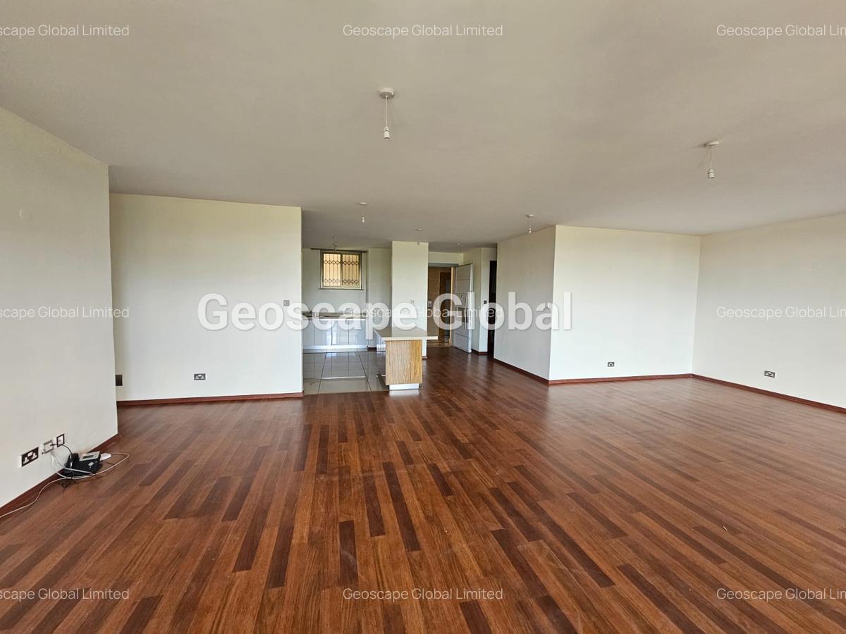 3 Bed Apartment with En Suite in Westlands Area - 6