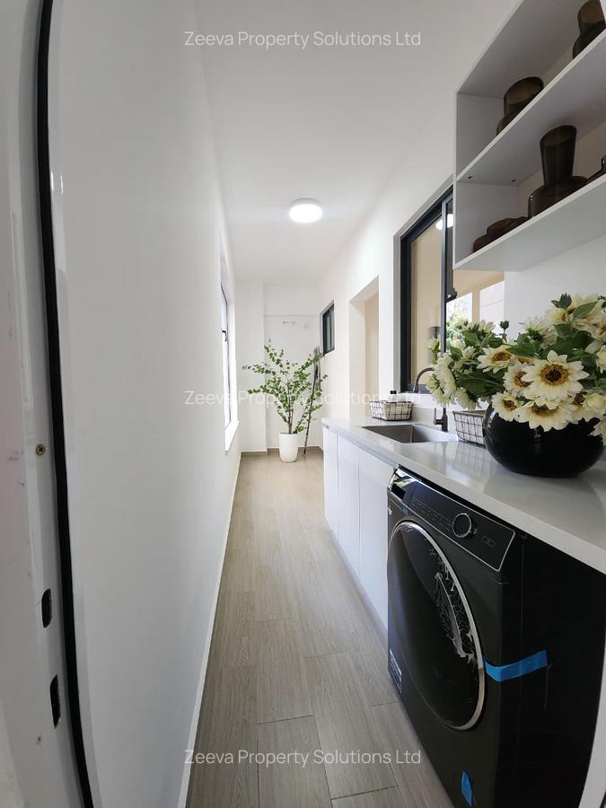 5 Bed Apartment with En Suite in Lavington - 6