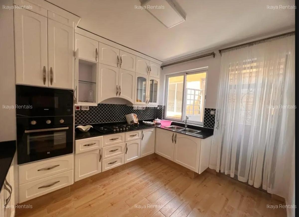 4 Bed Townhouse with En Suite in Kitengela - 11