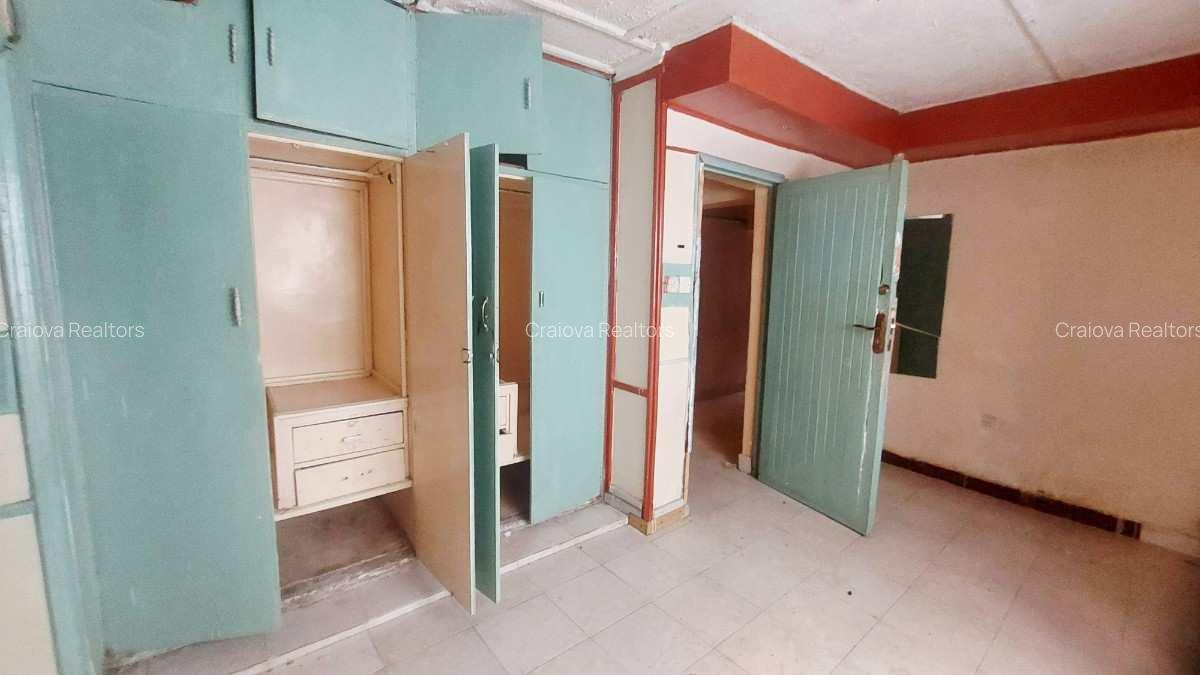 3 Bed House with Staff Quarters at Sportsview - 12