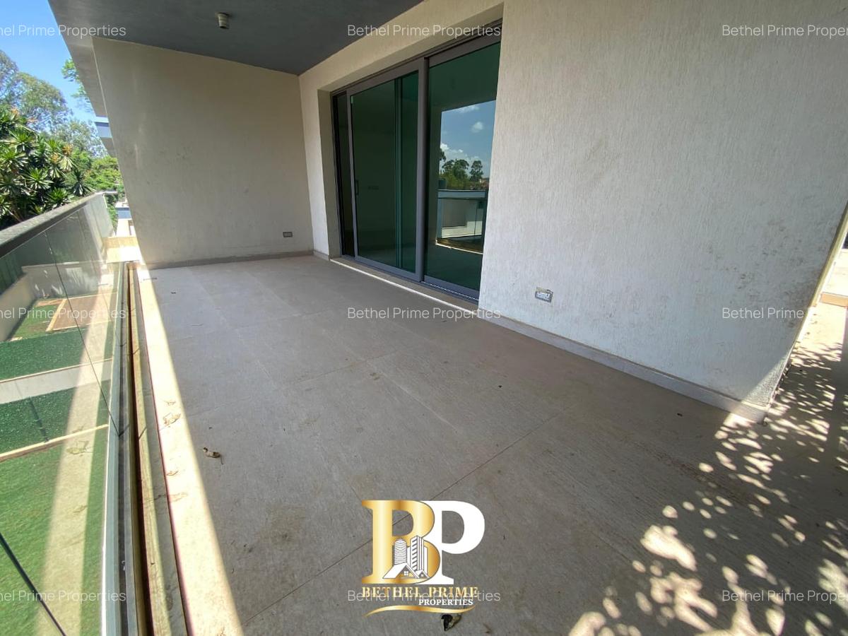 5 Bed Townhouse with En Suite in Lavington - 7