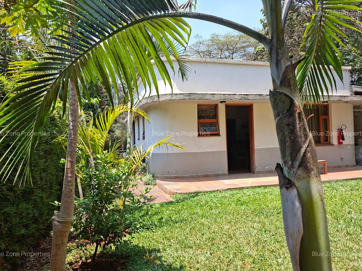 Furnished 2 Bed Apartment with En Suite at Off Egrets Dr - 2