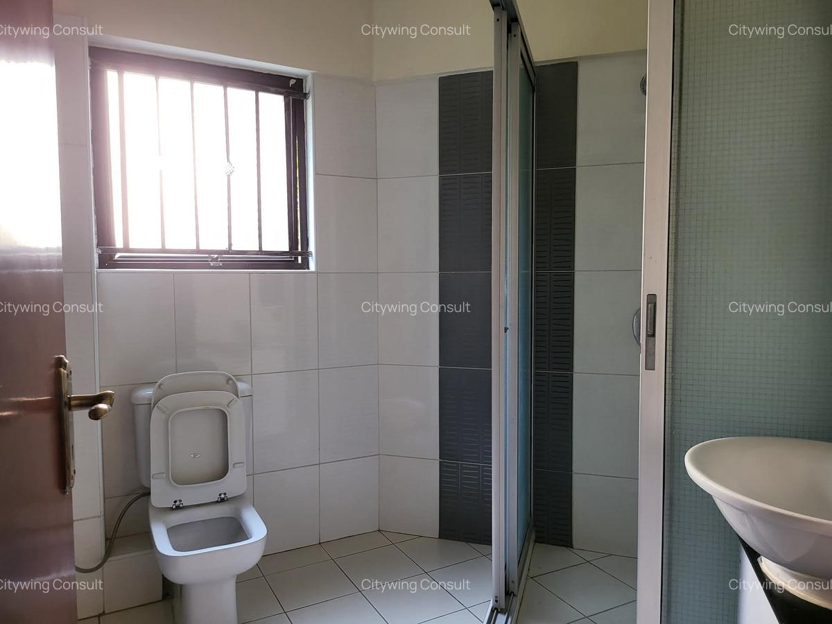 4 Bed Apartment with En Suite at Brookside Garden - 9