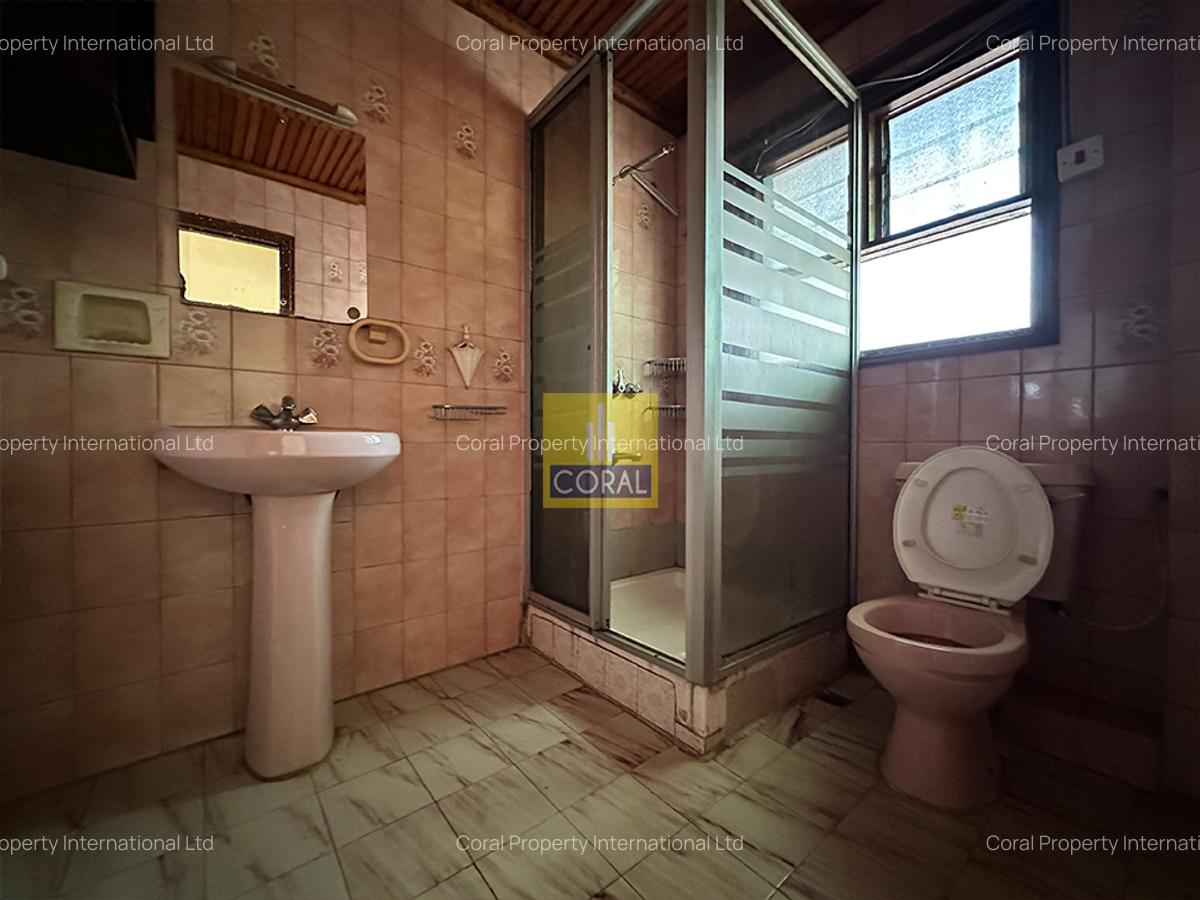 5 Bed House in Kilimani - 8