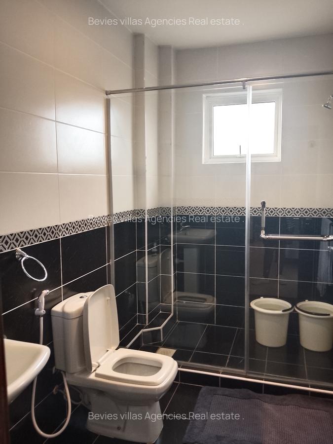 Furnished 2 Bed Apartment with En Suite at Brook Side - 5