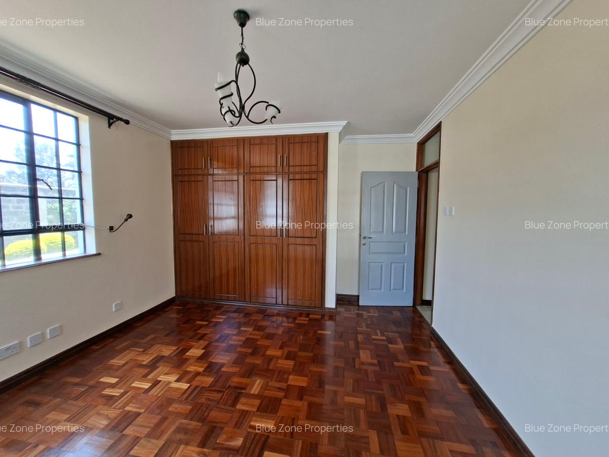 4 Bed House with En Suite at Off Runda Grove - 11