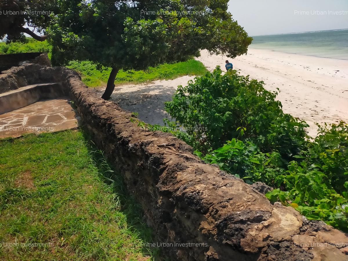 Land in Kikambala - 7